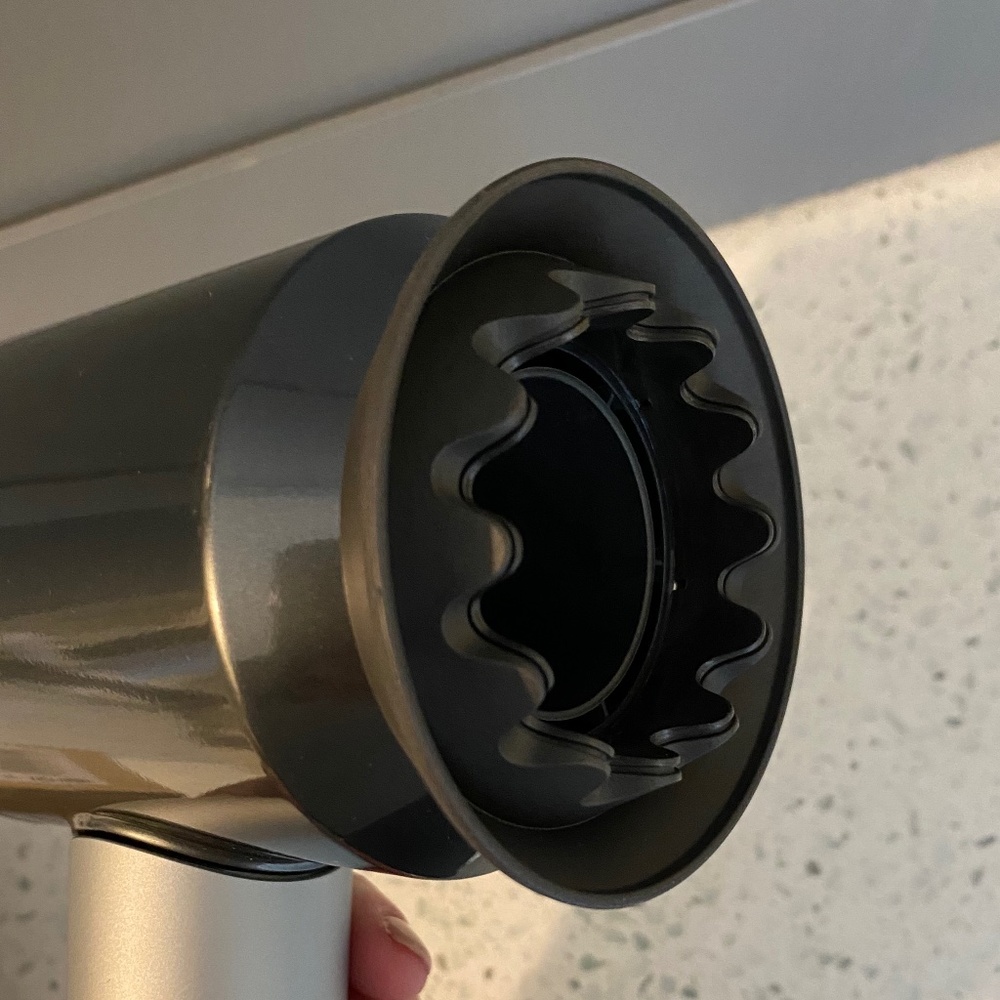 NEW! Dyson Supersonic gentle air attachment.